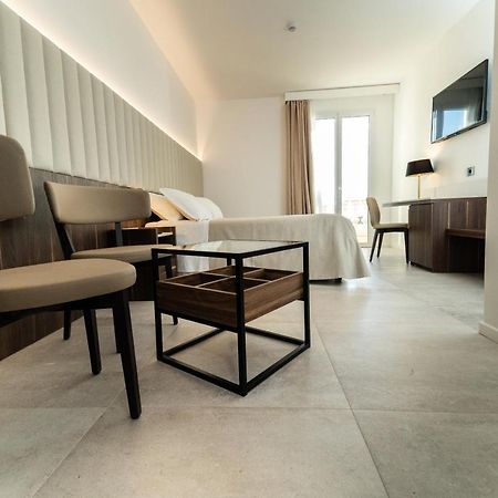 Hotel Falli Porto Cesareo Exterior photo