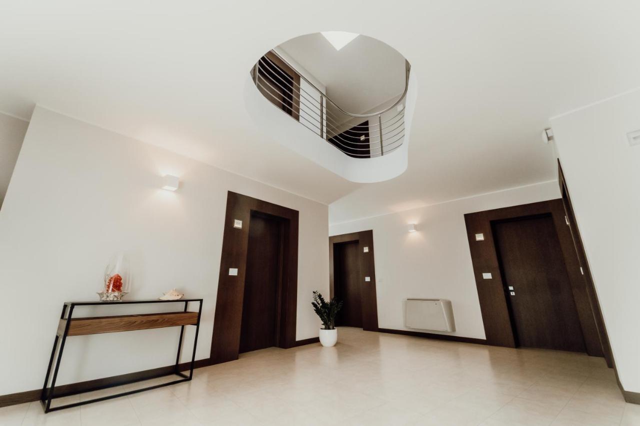 Hotel Falli Porto Cesareo Exterior photo